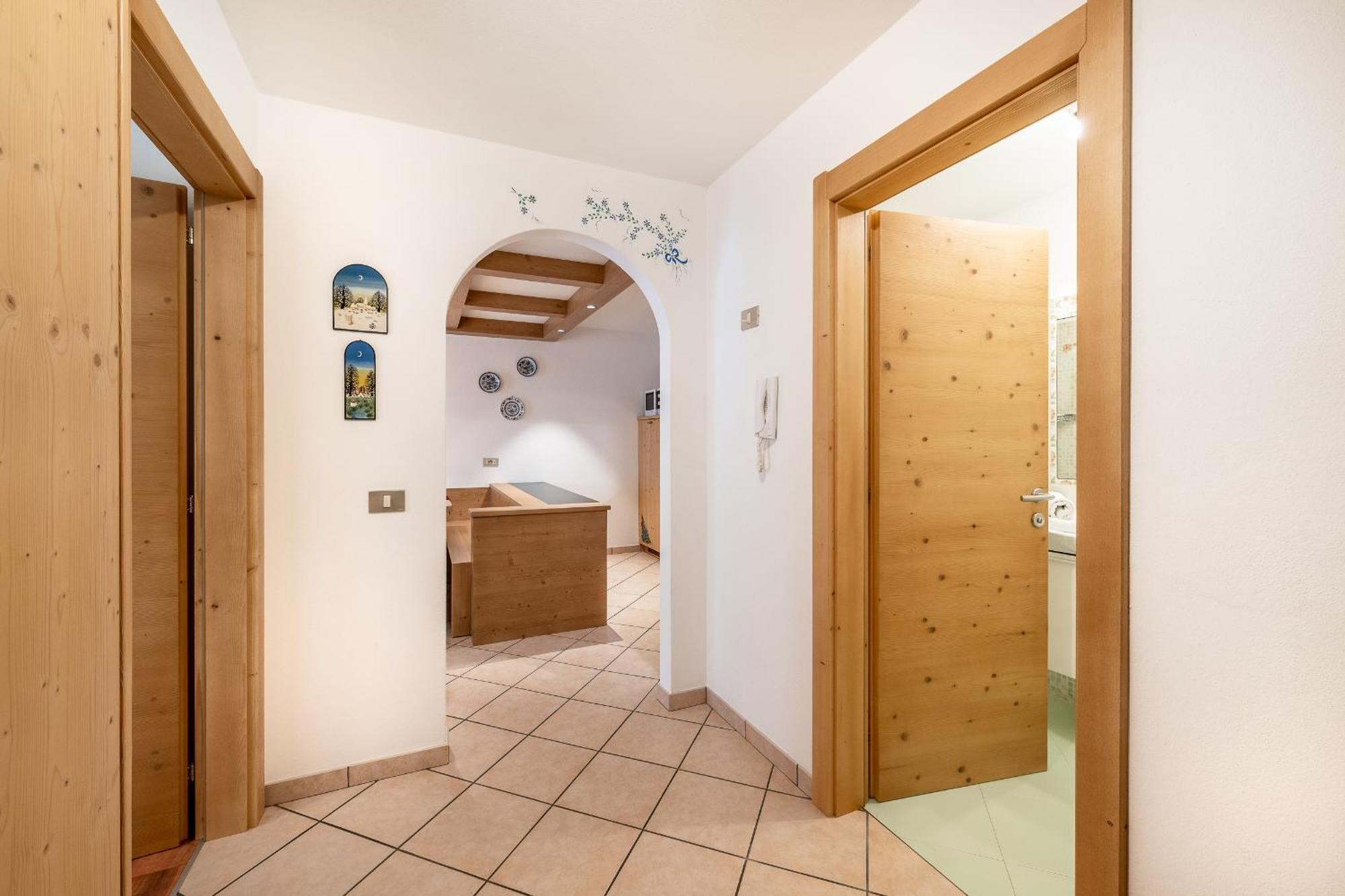 Appartamenti Cesa Maria Mountain Hospitality Canazei Bagian luar foto