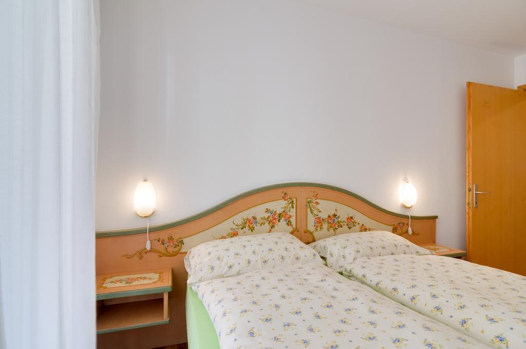 Appartamenti Cesa Maria Mountain Hospitality Canazei Bagian luar foto