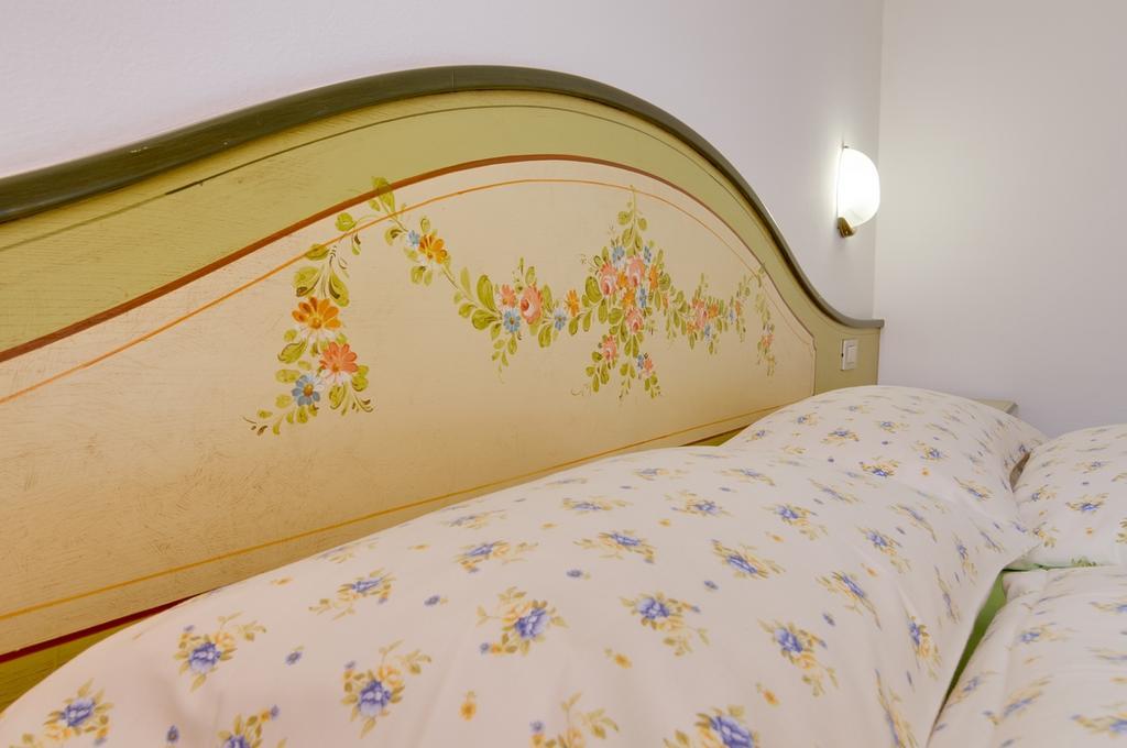 Appartamenti Cesa Maria Mountain Hospitality Canazei Bagian luar foto