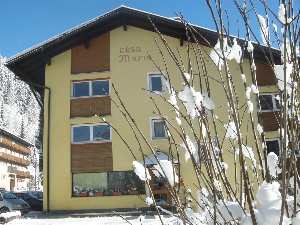 Appartamenti Cesa Maria Mountain Hospitality Canazei Bagian luar foto
