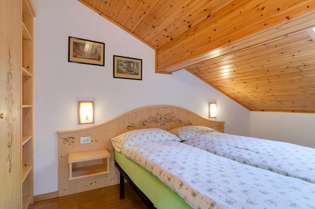 Appartamenti Cesa Maria Mountain Hospitality Canazei Bagian luar foto